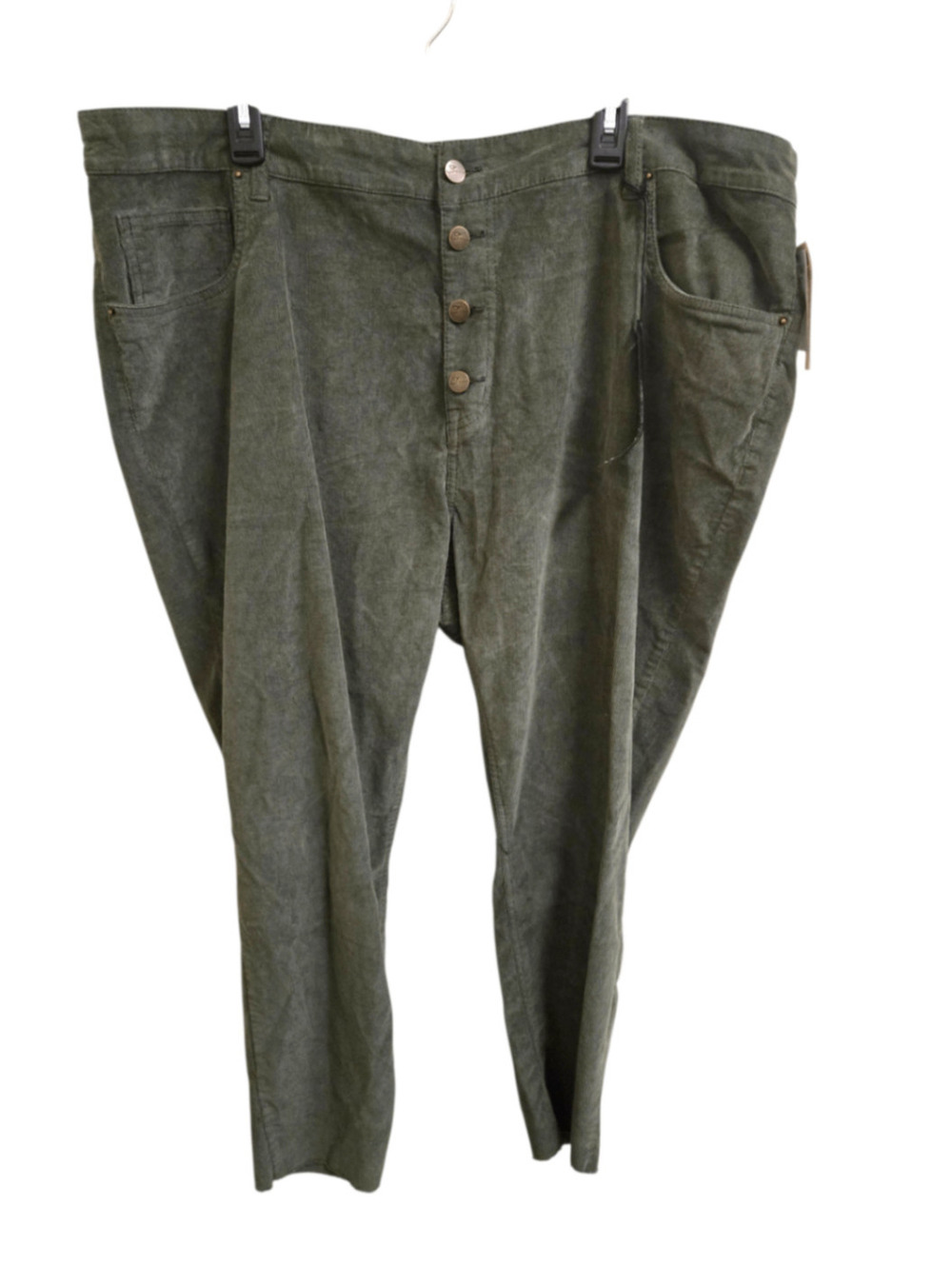 NWT 22W green Supplies pants